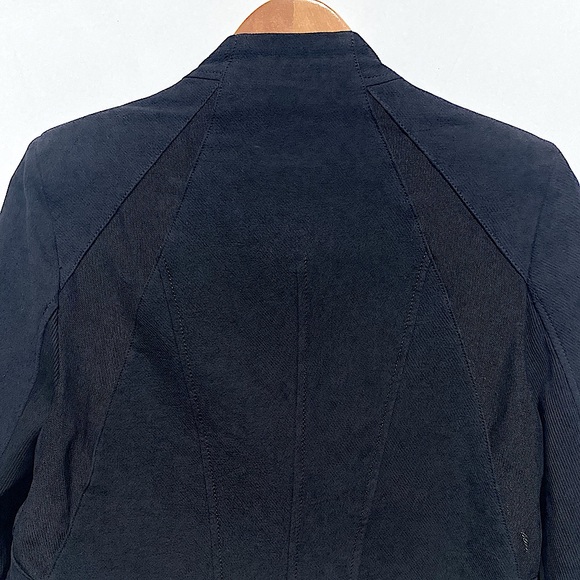 NWT BLANKNYC Women’s Black Double Zip Up Mixed Media Mesh detail Moto Jacket M - Picture 9 of 9
